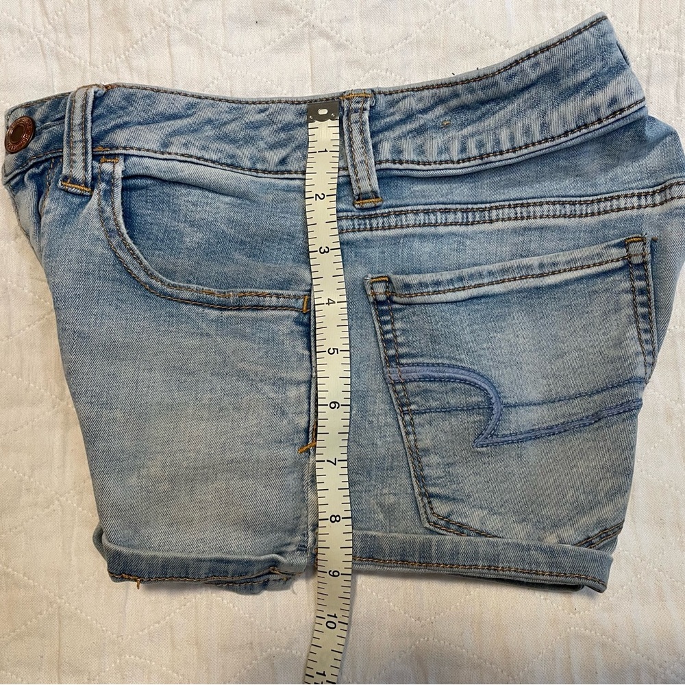 American Eagle Outfitters High Rise Blue Jeans